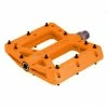 Blackspire Jgo. Pédales Enduro / Freeride Nylotrax Orange, Corps En Nylon, Roulements étanches D'axe Cr-mor Avec Protection Sl, Mesure 110x105mm, Goupille Remplaçable, Mais 175 Grs.