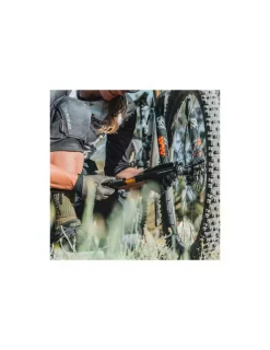 Pompe à Main Lezyne Grip Drive Hv S 186 Argent -Velo Grand Magasin pompe a main lezyne grip drive hv s 186 argent 2